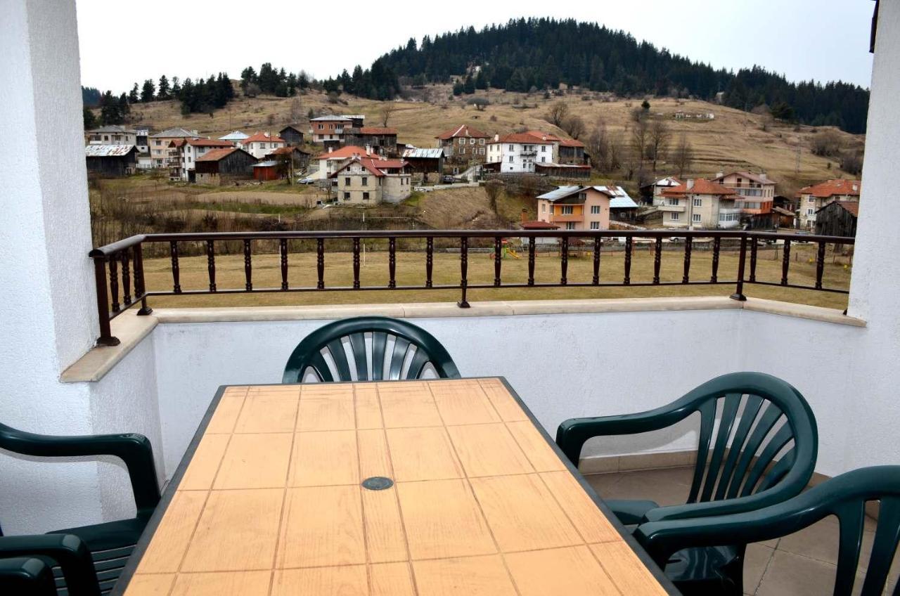 Family Hotel Daisy Borino Zewnętrze zdjęcie